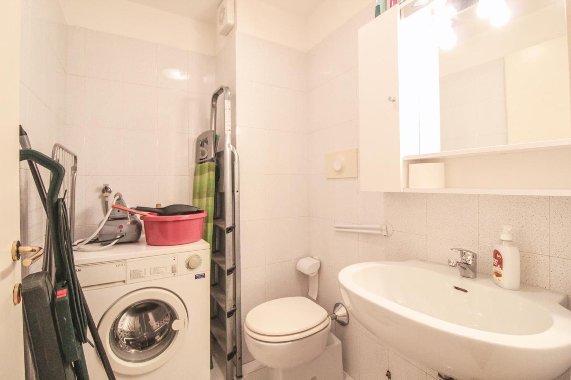 Lario Elegante Apartment Menaggio Bagian luar foto